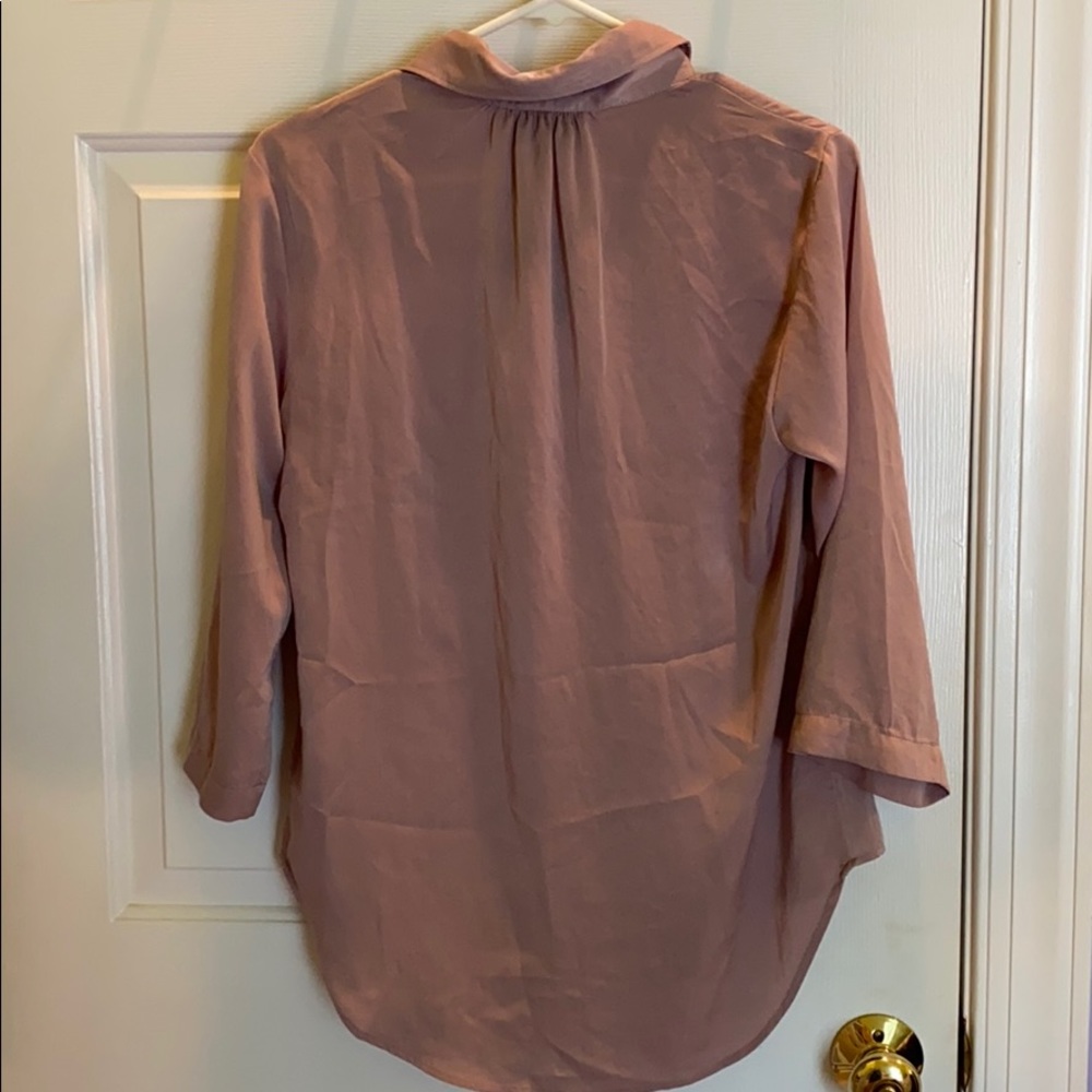 Silk V neck blush blouse - Picture 3 of 4